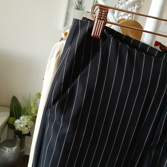 Striped Wide Leg Trousers Dress Pants Size 8 - Picture 5 of 7